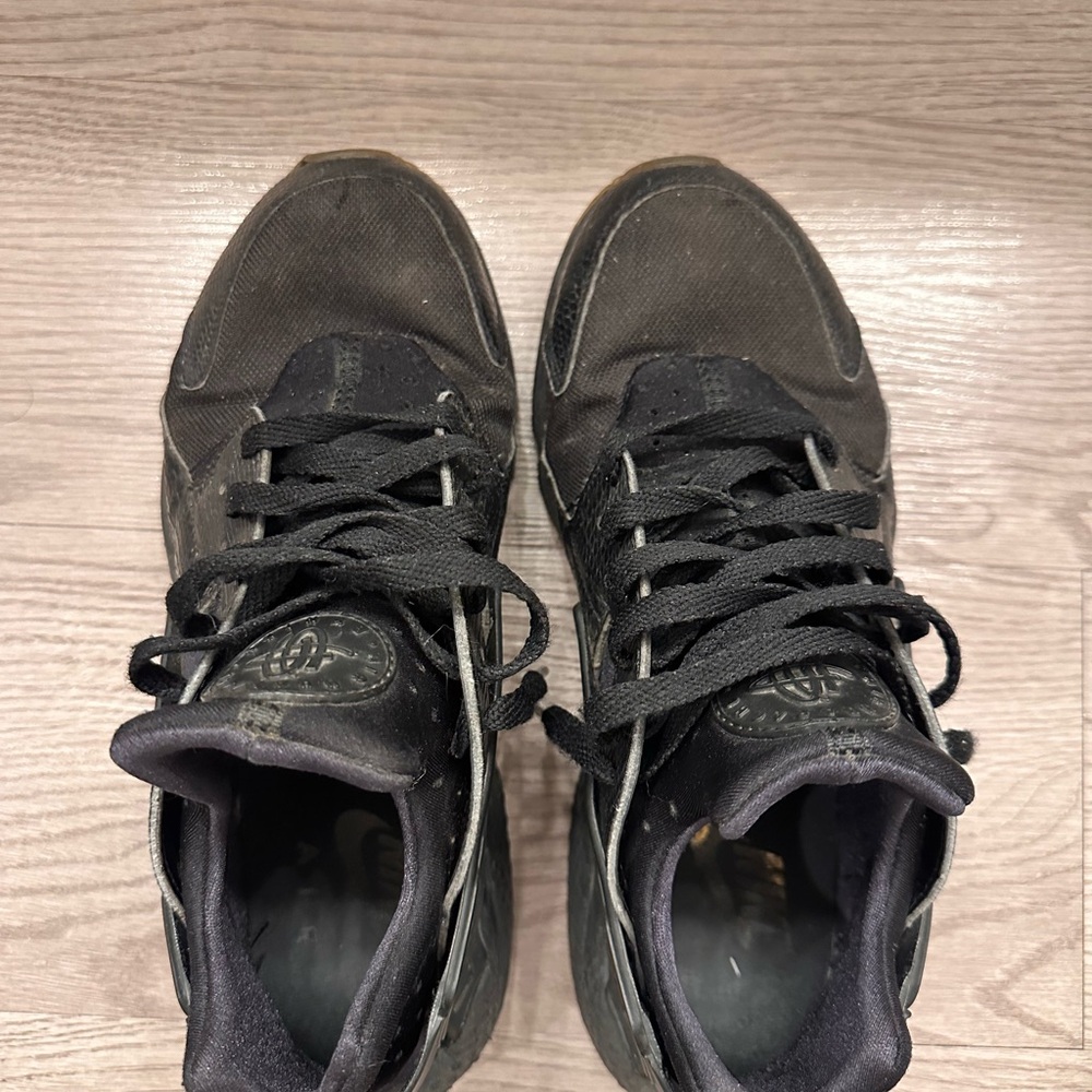 Nike Air Huarache - Black - Picture 7 of 9